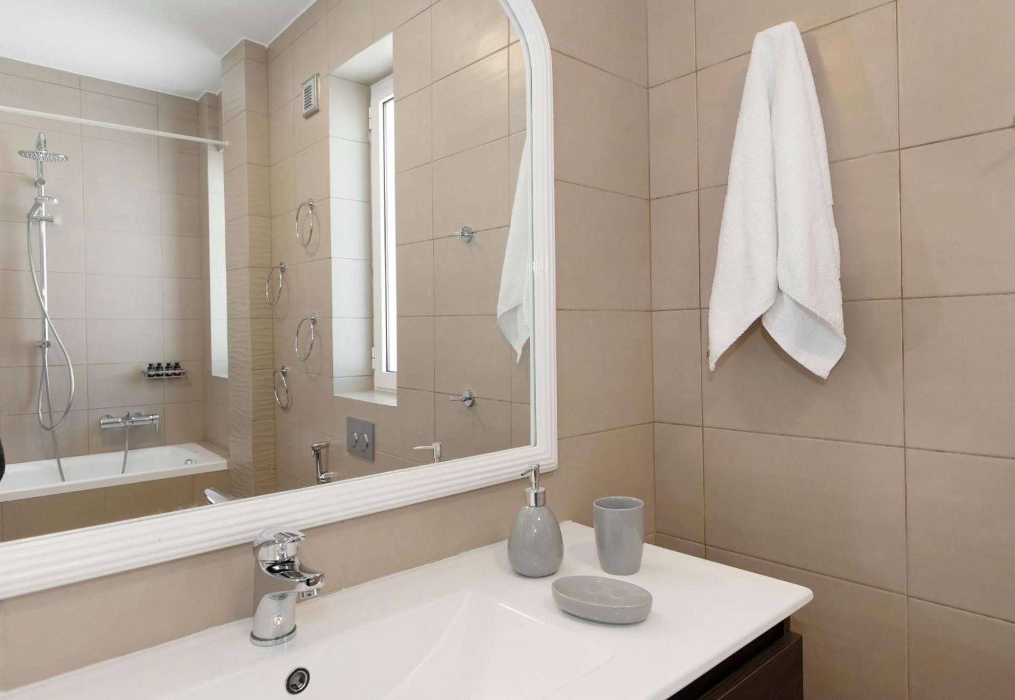Nice Sea View Elegant Apartment Atena Exterior foto